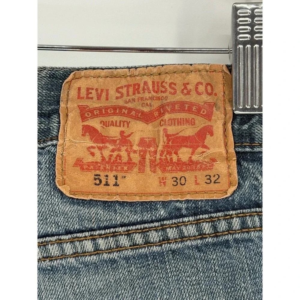 Levi's 511 Slim Fit‎ Jeans Men's 30x32 Medium Wash Blue 100% Cotton Denim
